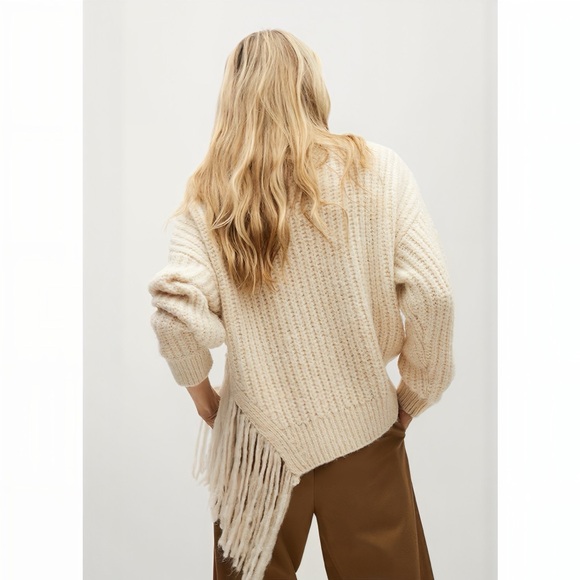 MNG MANGO FRINGE KNIT SWEATER PULLOVER XS CREAM COLOR - Picture 2 of 10